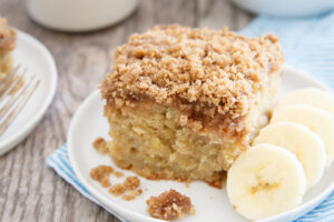 Banana Crumb Cake